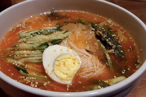 kimchi cold noodle